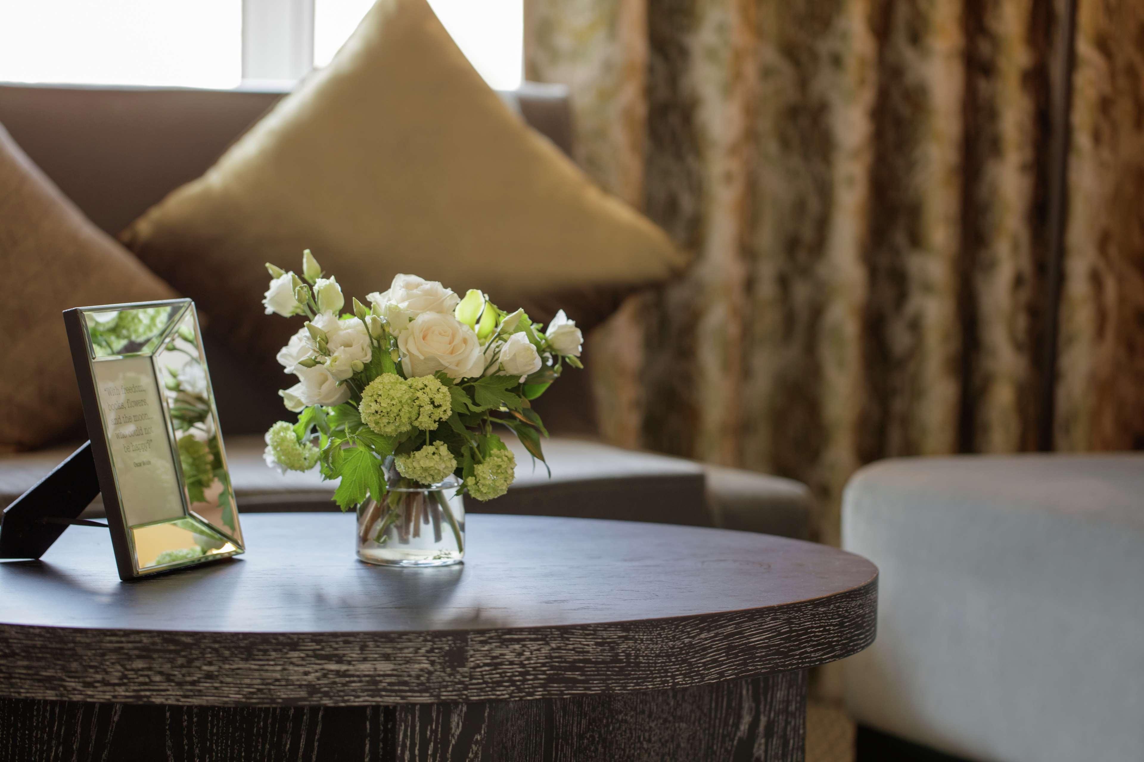 Conrad Dublin Hotel Bagian luar foto