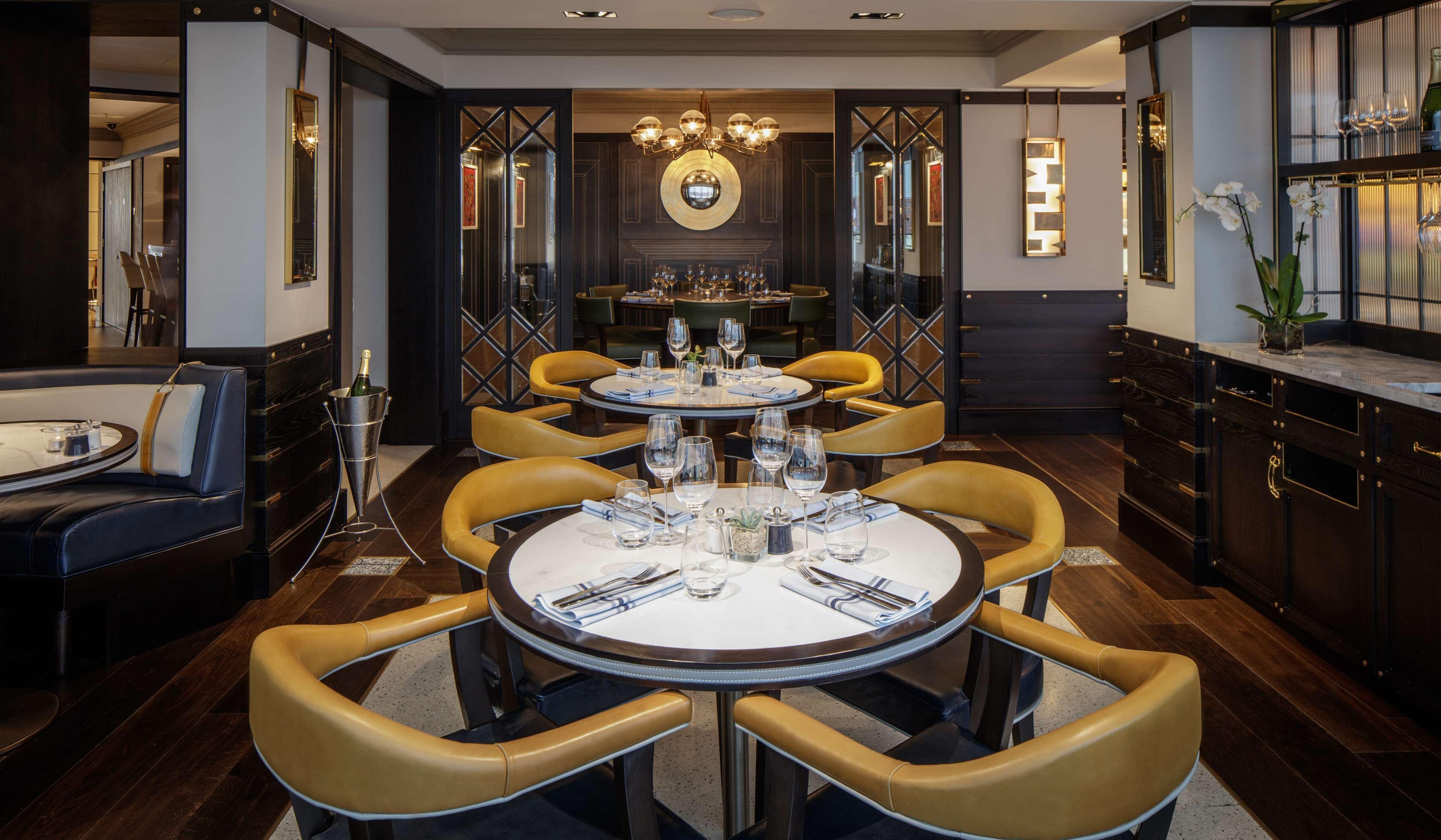 Conrad Dublin Hotel Bagian luar foto
