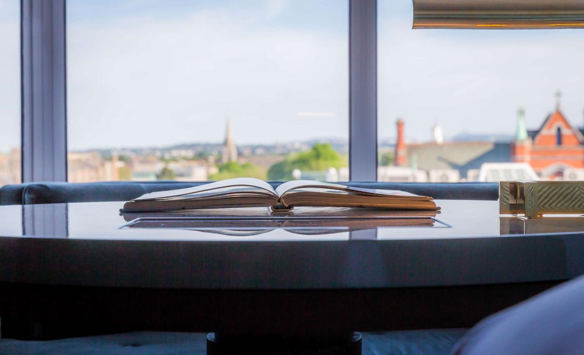Conrad Dublin Hotel Bagian luar foto